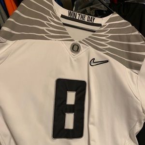 NIKE Diamond Quest Oregon Ducks Jersey